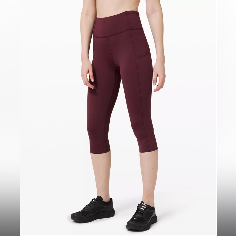 LULULEMON FAST AND FREE CROP II 19" *NON-REFLECTIVE In color Cassis - Size 8